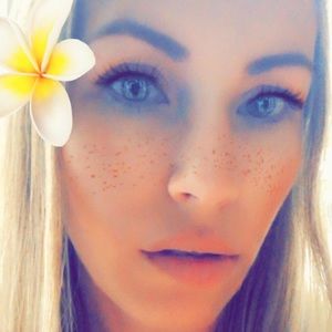 Meet your Posher, Brandy